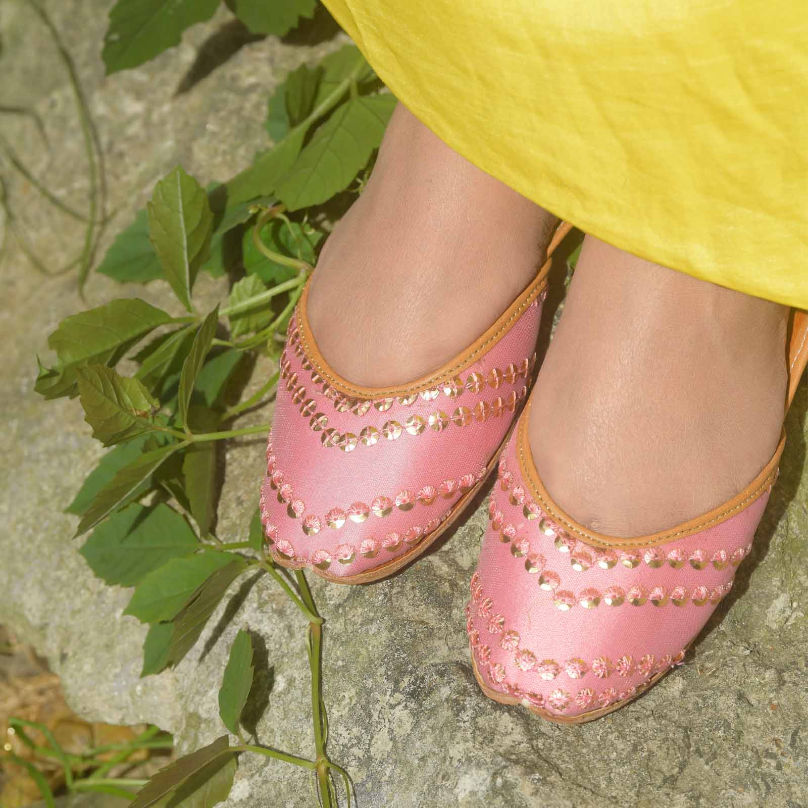 Sequin Work Pink Leather Jutti