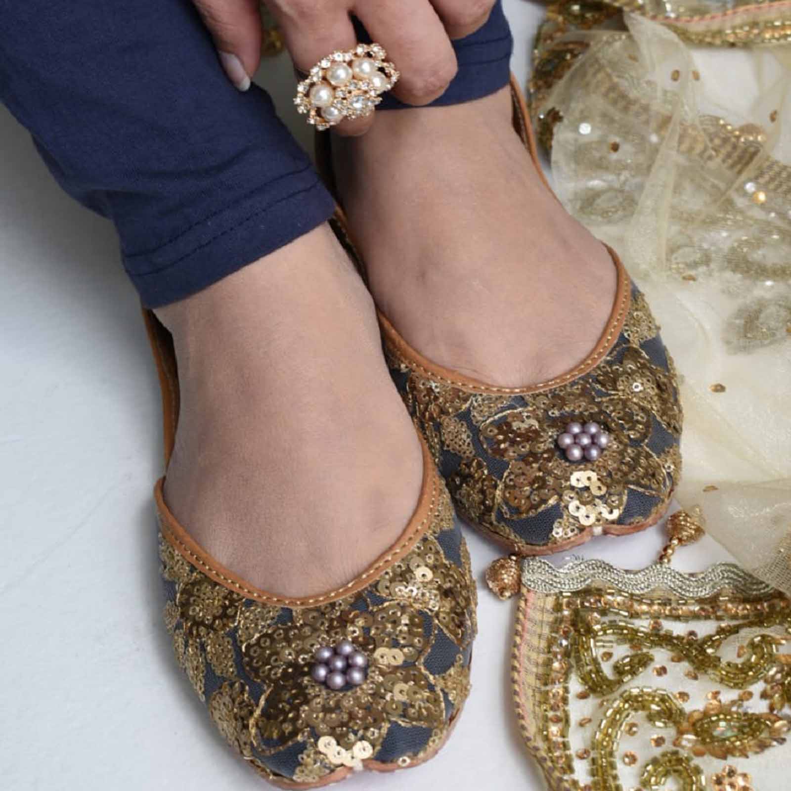 Sequin Work Gold and Grey Leather Jutti
