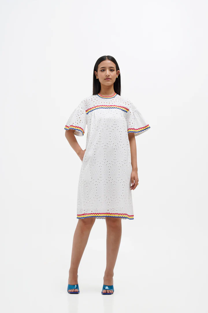 Embroidery White Cotton Dress 